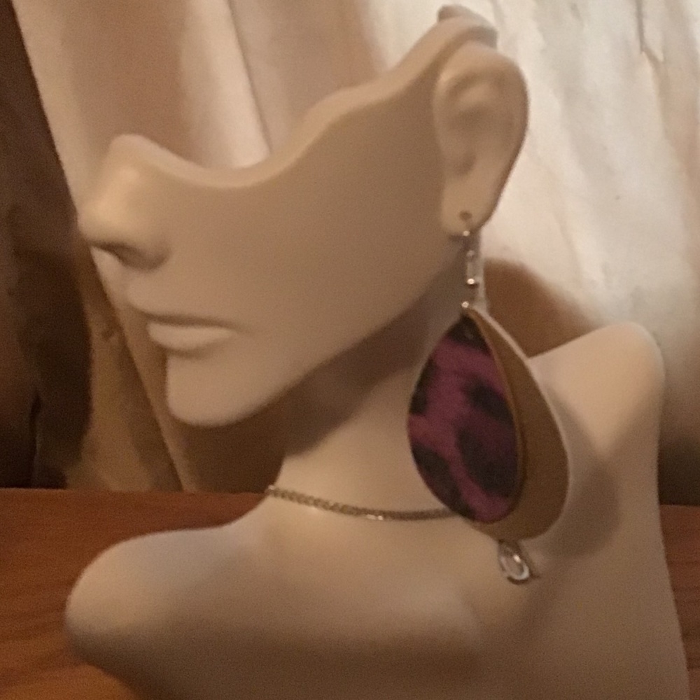Tear Drop Earrings
